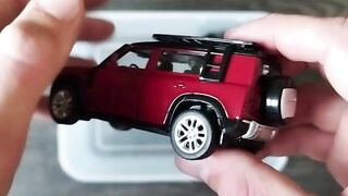 New Diecast Cars in the box, Reviewing and Observing Various Car Models