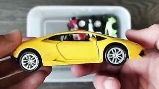 New Diecast Cars in the box, Reviewing and Observing Various Car Models