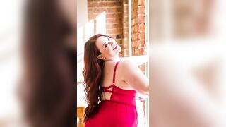 Ruby Roxx Curvy Model Plus Size Star, Instagram Influencer, Actress, and Brand Ambassador