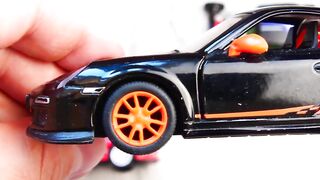 Showing Cars and Monster Truck in Hands! Mind-Blowing Miniature Models!