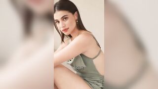 PRETTY AND CLASSY MOMMY #annecurtis #celebrity #trending