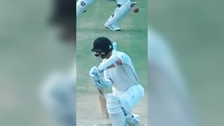 Mohammed Shami rattling the stumps - Compilation