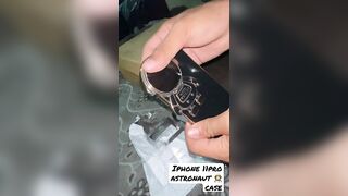 IPHONE 11 PRO ASTRONAUT BLACK Color: BlackCompatible Models: Apple iPhone 11pro astronaut ????‍???? case