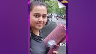 Tejasswi Prakash Spotted Outside Yoga Studio #tejaswiprakash #biggboss #tvcelebrities