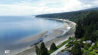 Ocean Beach Esplanade, BC - Neighbourhoods of the Sunshine Coast