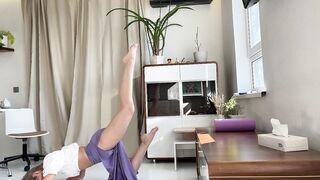 Stretching at home 2 minutes (Part3)