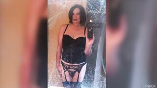 Crossdresser - sexy T-girl lingerie outfits