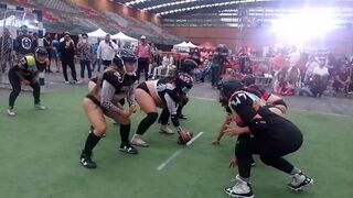 LINGERIE LEAGUE FOOTBALL EN LA FERIA DEL DEPORTE, EXHIBICIÓN.