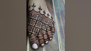 instagram....@krishna's mehndi