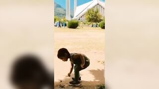 Travel Beautiful Pakistan Faisal Mosque Islamabad Capital City ???????????? Cute Baby Zoya ❤️ #shorts #baby