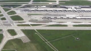 Flooding at Detroit Metro Airport causes temporary air travel stop