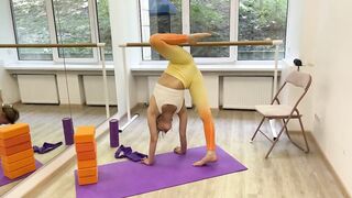 STRETCH LEGS & FEET. FITNESS STRETCHING. HIP STRETCH. GYMNASTICS FLEX. YOGA CONTORTION