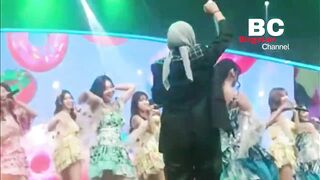 Luwes Banget , Salma Salsabil Joget (Koreo) Bareng JKT 48