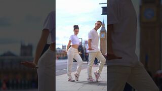 Viral tiktok Dance Trend in London ????????