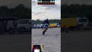 dangerous stunts for boys and back flips and #stunts #stuntbike #challenge #respect #respectshorts