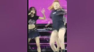 Lisa twerk #blackpink #lisa #jisoo #rosé #jisoo #shortsvideo