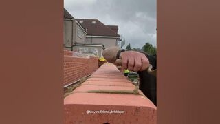 Always a challenge..Freehand bullsnose ???? #bricklaying #bricklayer #diy #viral #viralvideo #build