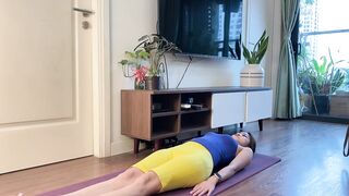 Yoga Stretching Routine: Abdominal Exercises for a Slim Waist on Yoga Mat!