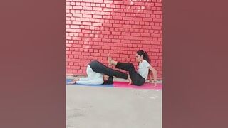 yoga partnership #streching #viral #legs #shortvideo #flexibility