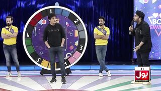 Imran Nay Maray Sharjeel Ko Live Show Mai Jootay | Game Show Pakistani | Pakistani TikTokers