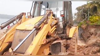 Why Everyone Silent On Bambolim Beach Destruction | Goans Watch