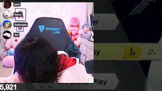 Emiru Fell Asleep On Stream For 10 Minutes Straight