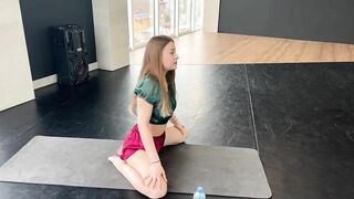 Yoga & Gymnastics with Lera - Part 17