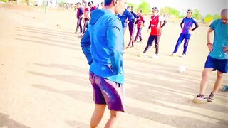 रनिंग च्या आधी हे स्ट्रेचिंग करा // stretching exercise before running by Toss100