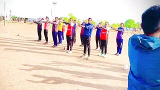 रनिंग च्या आधी हे स्ट्रेचिंग करा // stretching exercise before running by Toss100