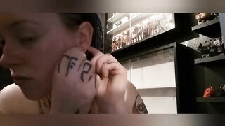 Stretching Ear Lobes From 13MM To 14MM