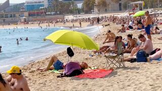 Beach Nova Icaria/Barcelona beach walk