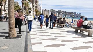 BENIDORM ???????? LEVANTE BEACH Walking Tour 4K Costa Blanca SPAIN 2022