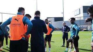 What a shot!! | Training games in the sun  ☀️ ???? | Man City Training