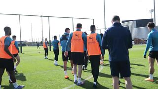 What a shot!! | Training games in the sun  ☀️ ???? | Man City Training