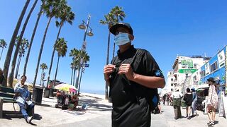 Cash 2.0 Great Dane meeting new people on the Venice Beach Boardwalk 37