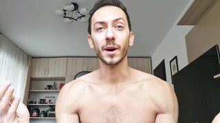 A Day in the Life of an OnlyFans Male Creator