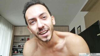 A Day in the Life of an OnlyFans Male Creator