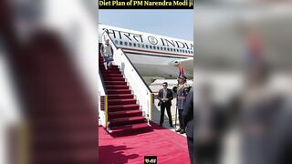 Narendra Modi Ji Diet Plan in Hindi | Celebrity Diet Plan || #narendramodi #primeminister #shorts