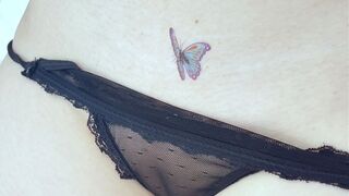 4KAI Art Self Car Wash Lingerie 셀프 세차장 란제리 Easy Guide to Applying Temporary Blue Butterfly Tattoos