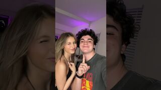 Jenzten Ramirez & Elliana Walmsley | TikTok | Elliana TikToks