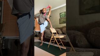 #yoga #youtubeshorts #flag #vinyasa #flow #legstrengthening #stretching #balancing