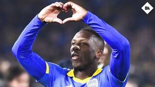 ¡VIRAL! ???? Modelo de OnlyFans hace picante promesa a Luis Advíncula antes del Boca vs River