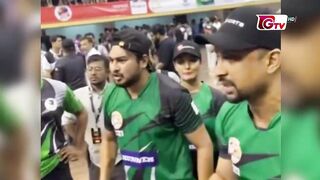 অপ্রত্যাশিত ঘটনা ঘটে গেল সেলিব্রিটি লিগে! | Celebrity Cricket League | Showbiz World | Gtv