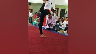 Superbbbbb ????????❤️kya bat hai ❤️????????leg balancing yoga ???????? Yogagirl sudesh khardiya ???? Yogafitness#yogapose