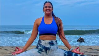 Yoga on the goa beach | Yoga with Urmi Pandya