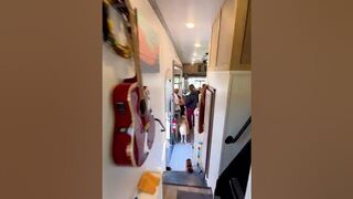 Trailer Tuesday… #fulltimetravelfamily #rvtour #rvlivingwithkids #fulltimetravelers #rvlife ######