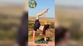 Flexible Yoga Stretching Dancer Pose #shorts