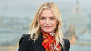 Michelle Pfeiffer (Biography, Age, Height, Weight, Outfits Idea)