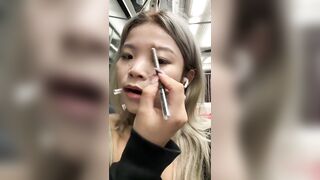 CHALLENGE : maquillage dans le métro #challenge #maquillage