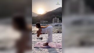 Yoga Asana at my favourite place- Rishikesh | Yoga with Urmi Pandya